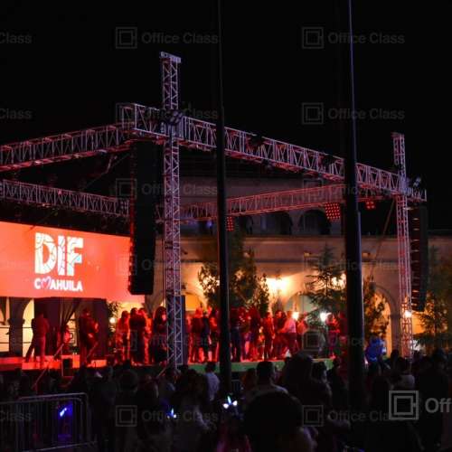 Encendido del Pinito Navideño 2018 en Saltillo
